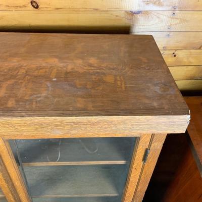 Lot 325 | Oak Bookshelf