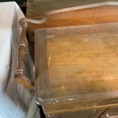 Lot 331 | Buffet Cart on Wheels