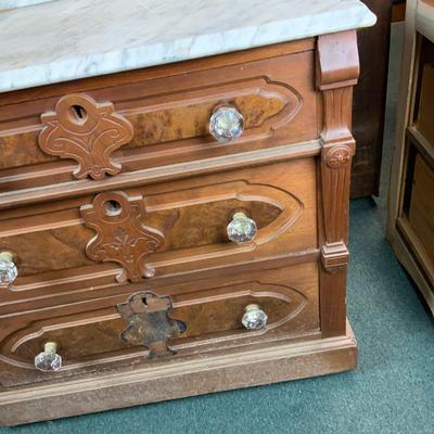 Lot 334 | Marble-Top Commode