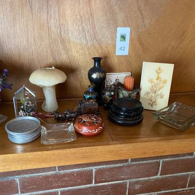 Lot of small home decor items