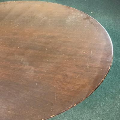 Lot 342 | Oval Dining Table | Substantial Base