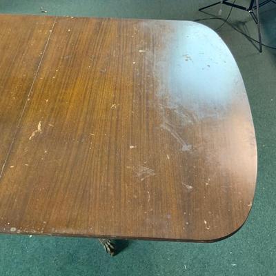 Lot 343 | Dining Table Unique Base