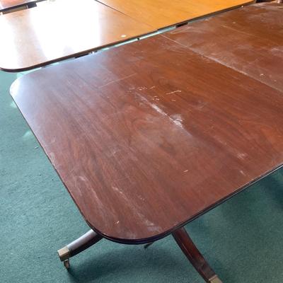 Lot 346 | Dark Wood Table | 1 Leaf