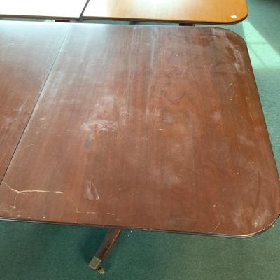 Lot 346 | Dark Wood Table | 1 Leaf