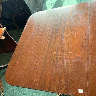 Lot 348 | Dark Wood Dining Table | Single Leaf