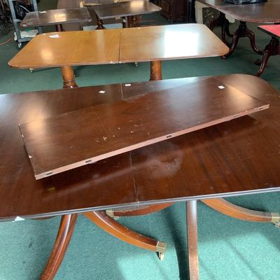 Lot 348 | Dark Wood Dining Table | Single Leaf