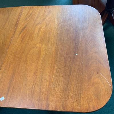 Lot 354 | Dining Table | Double Pedestal
