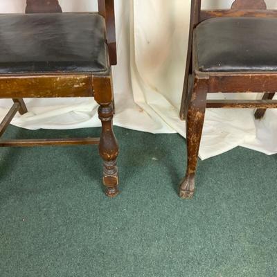 Lot 373 | Pair of Antique Chairs