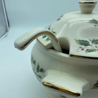 Royal Limited Holly soup tureen with lid and ladle