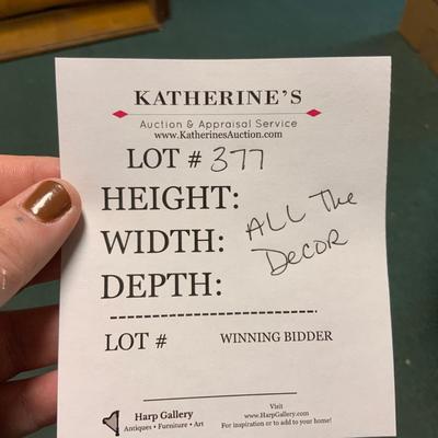 Lot 377 | Miscellaneous Holiday Decor