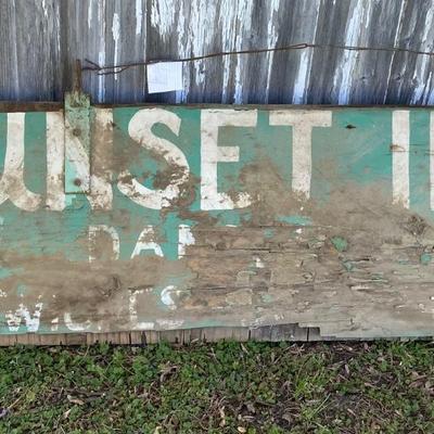 Vintage Sunset Inn Sign