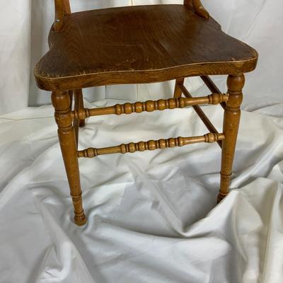 Lot 391 | Single Pressed-Back Chair