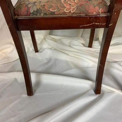 Lot 394 | Pair of Dining Chairs