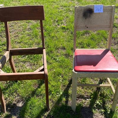 2 Vintage Chairs