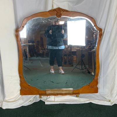 Lot 403 | Nice Vanity Mirror