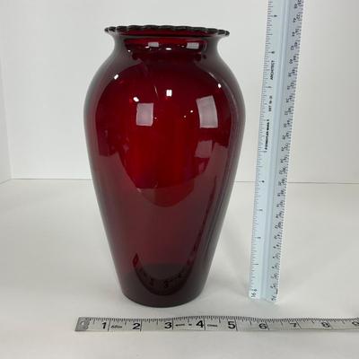 -9- GLASSWARE | Royal Ruby Anchor Hocking Vases