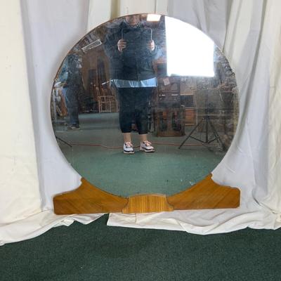 Lot 417 | Large Round Art Deco Vanity Mirror