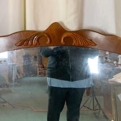 Lot 424 | Rounded Square Vanity Mirror