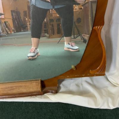 Lot 424 | Rounded Square Vanity Mirror