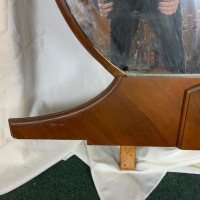 Lot 426 | Art Deco Vanity Mirror