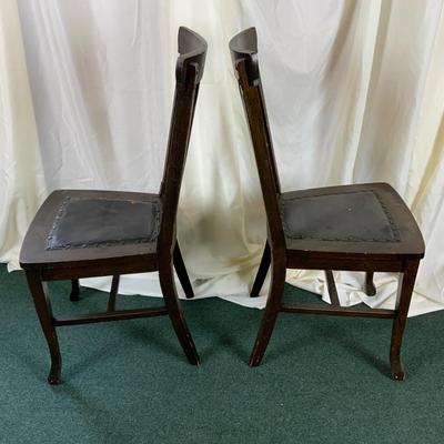 Lot 428 | Two Dining Chairs