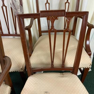 Lot 430 | Set of 4 Dining Chairs