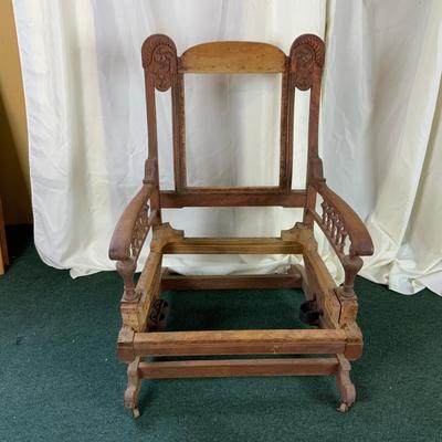 Lot 434 | Antique Bounce Rocker