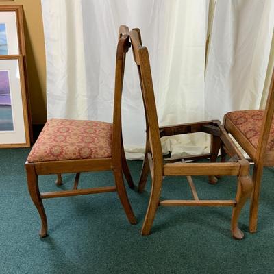 Lot 436 | Set of Three Chairs