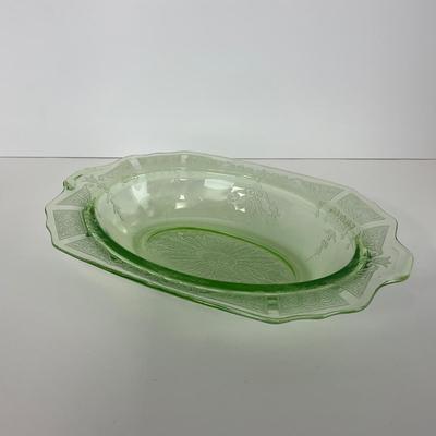 -14- URANIUM | Hocking Glass Co. Princess Pattern Vegetable Serving Bowl