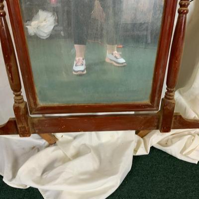 Lot 446 | American Victorian Tilting Vanity Mirror