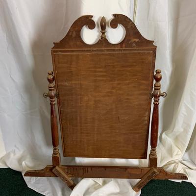 Lot 446 | American Victorian Tilting Vanity Mirror