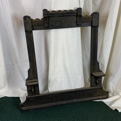 Lot 451 | Eastlake Mirror Frame