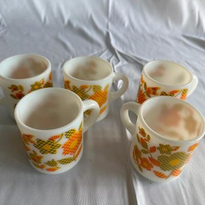 Vintage Milk Coffee Mugs Lot of 5