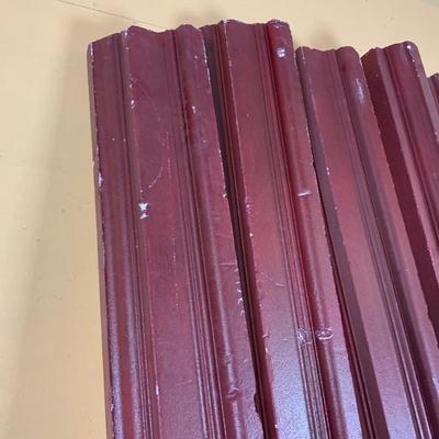 Lot 543 | 7 Pieces of Styrofoam Crown Molding