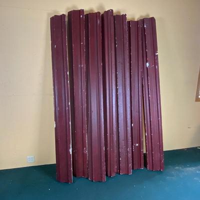 Lot 543 | 7 Pieces of Styrofoam Crown Molding