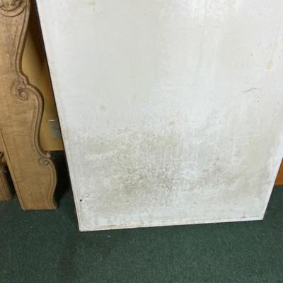 Lot 466 | Hoosier Cabinet Porcelain Counter