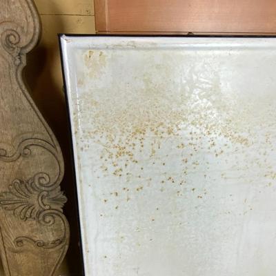 Lot 466 | Hoosier Cabinet Porcelain Counter
