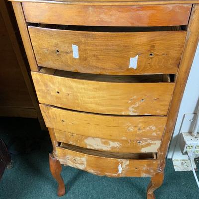Lot 478 | Ladies Lingerie Chest