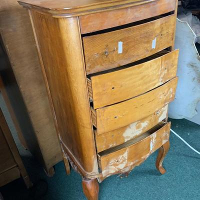 Lot 478 | Ladies Lingerie Chest