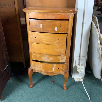 Lot 478 | Ladies Lingerie Chest