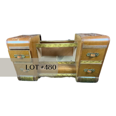 Lot 480 | Art Deco Vanity