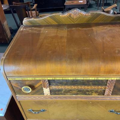 Lot 486 | Art Deco Highboy