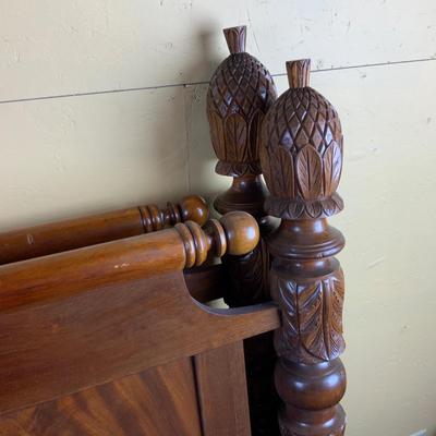 Lot 488 | Impressive Pineapple Head and Footboard | Rails