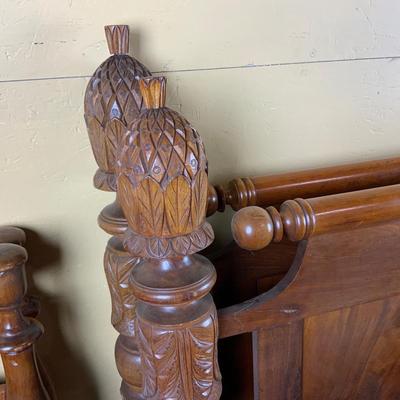 Lot 488 | Impressive Pineapple Head and Footboard | Rails