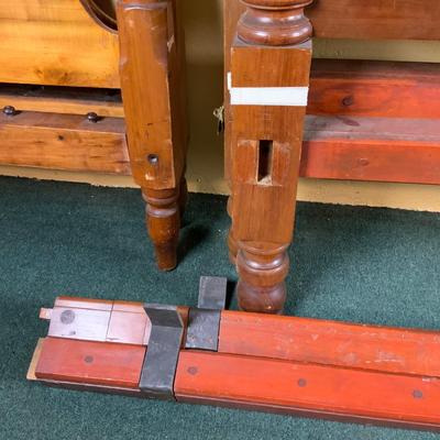 Lot 488 | Impressive Pineapple Head and Footboard | Rails