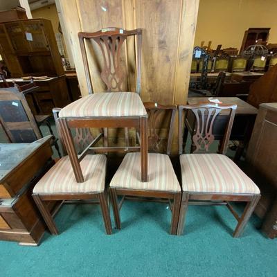 Lot 503 | Four Dining Chairs