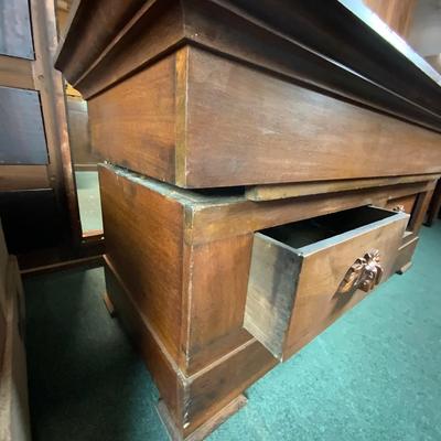 Lot 504 | Wardrobe Top and Bottom