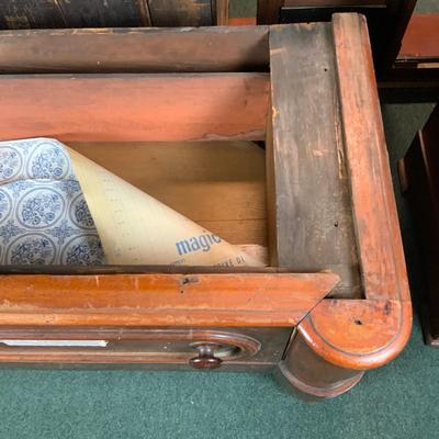 Lot 507 | Wardrobe Base