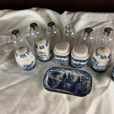 Lot 509 | Modern Dishes and Salt and Pepper Shakers