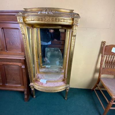 Lot 513 | Gold Curved Front Vitrine